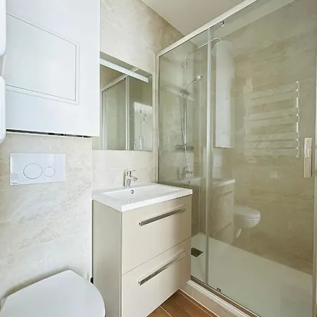 Appartement Deux Pieces Neuf Turckheim Tur201 Cannes